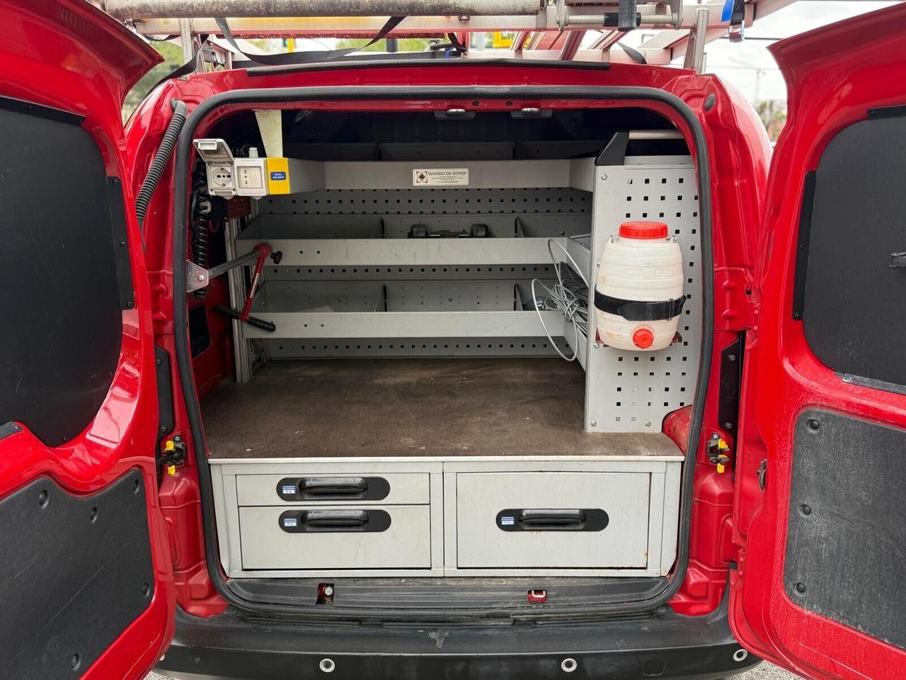 Fiat Fiorino 1.3 MJT 95CV Cargo 2 posti