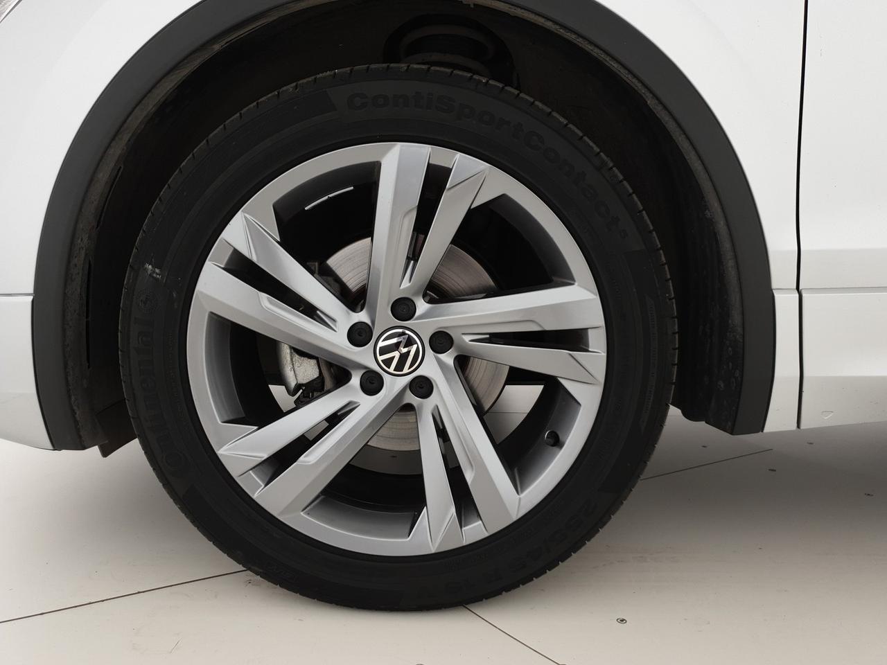 Volkswagen Tiguan 2.0 tdi r-line 150cv dsg