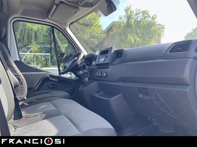 RENAULT Master T35 2.3 dci 135cv L2H2 Ice