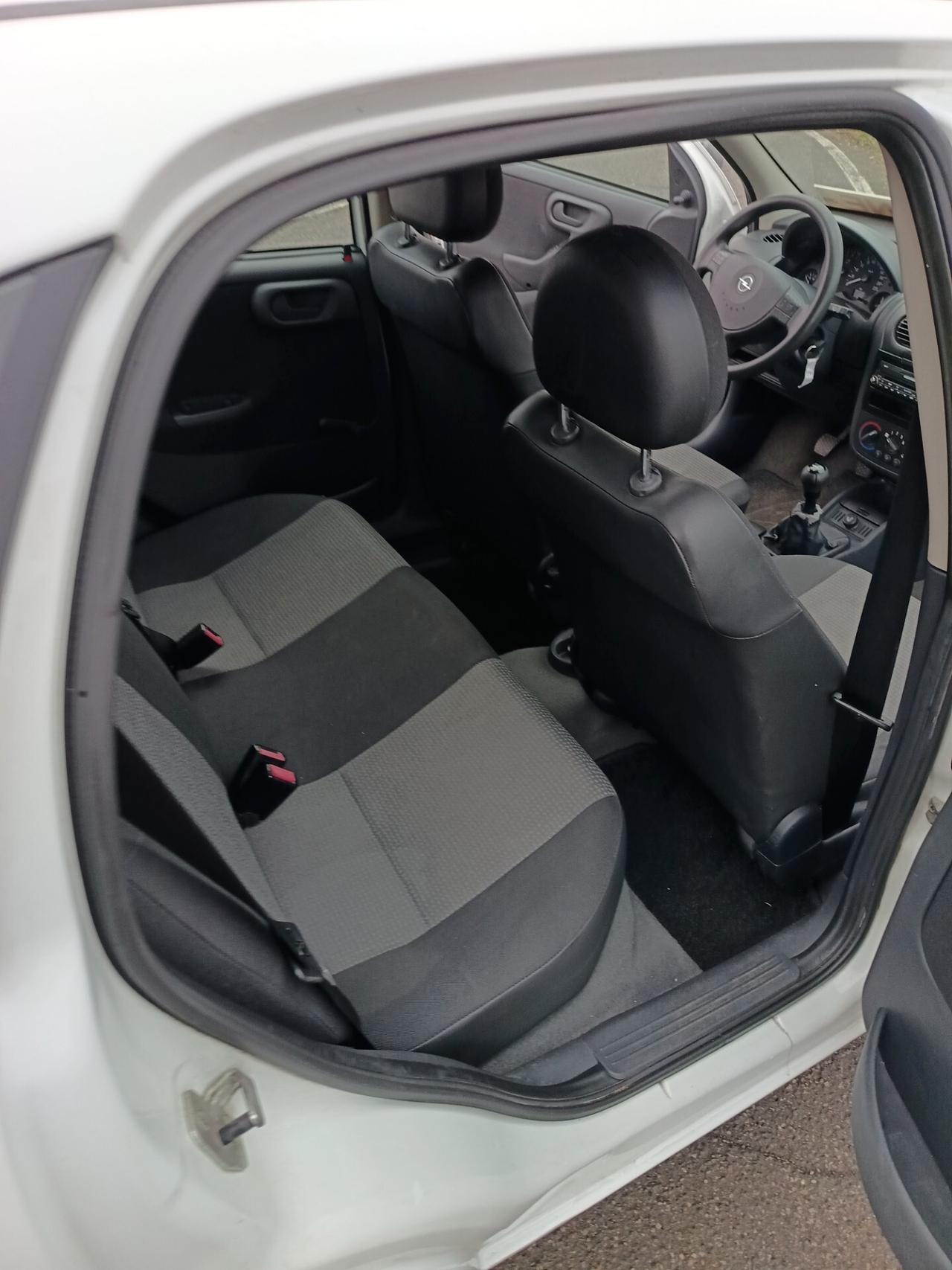 Opel Corsa 1.0i 12V cat 5 porte Club