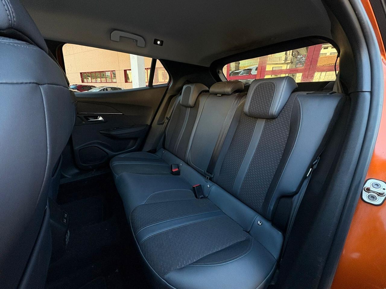 Peugeot 2008 Allure 2020 – Benzina, Unico Proprietario, Garanzia 12 Mesi!