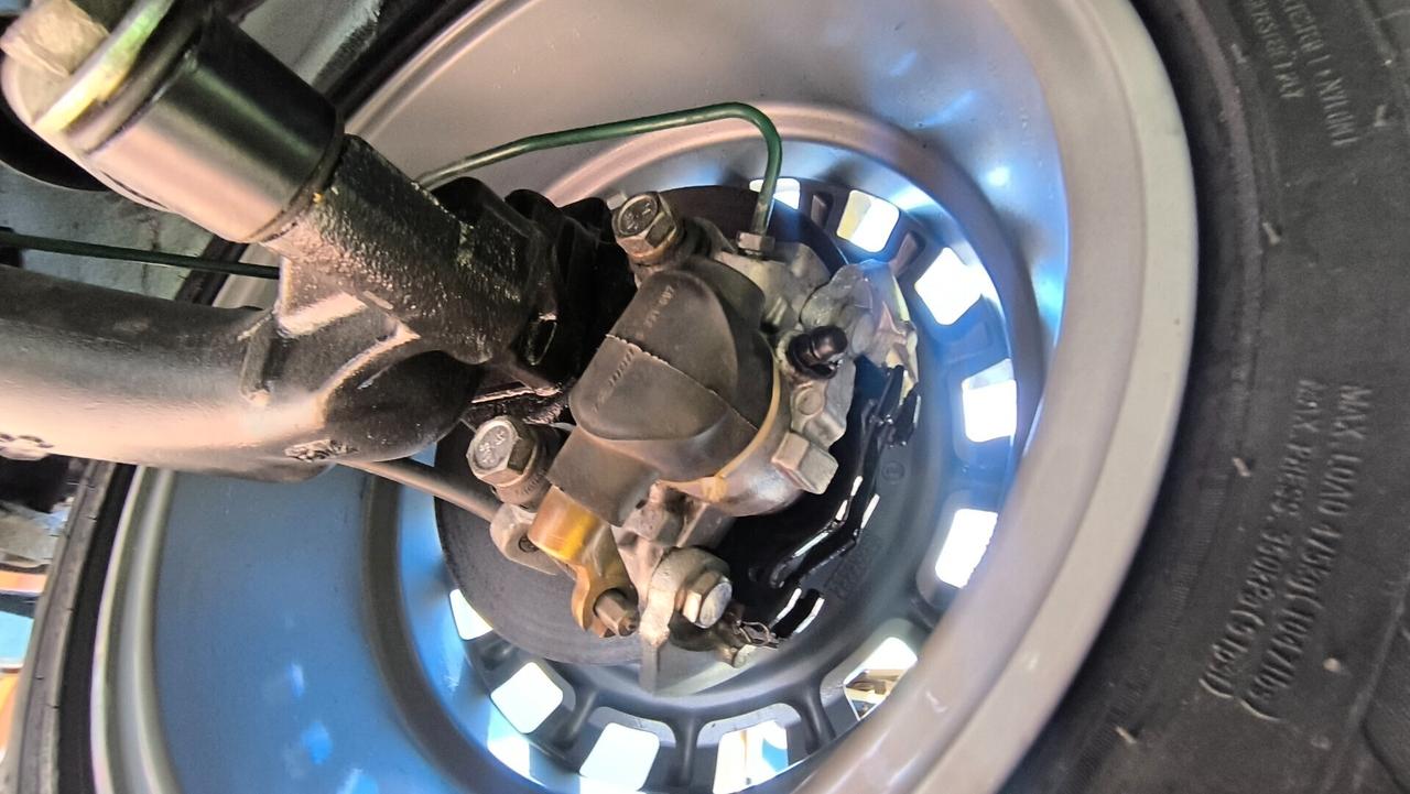 Renault Clio 1.8i 16V Diac no Cat