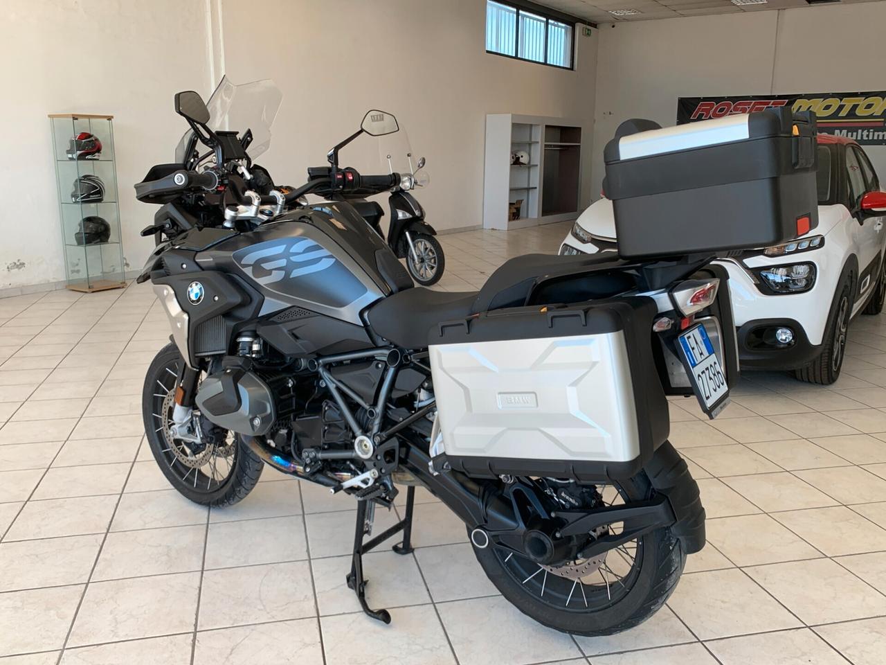 Bmw R 1250 GS 2022 Triple Black + tris valigie