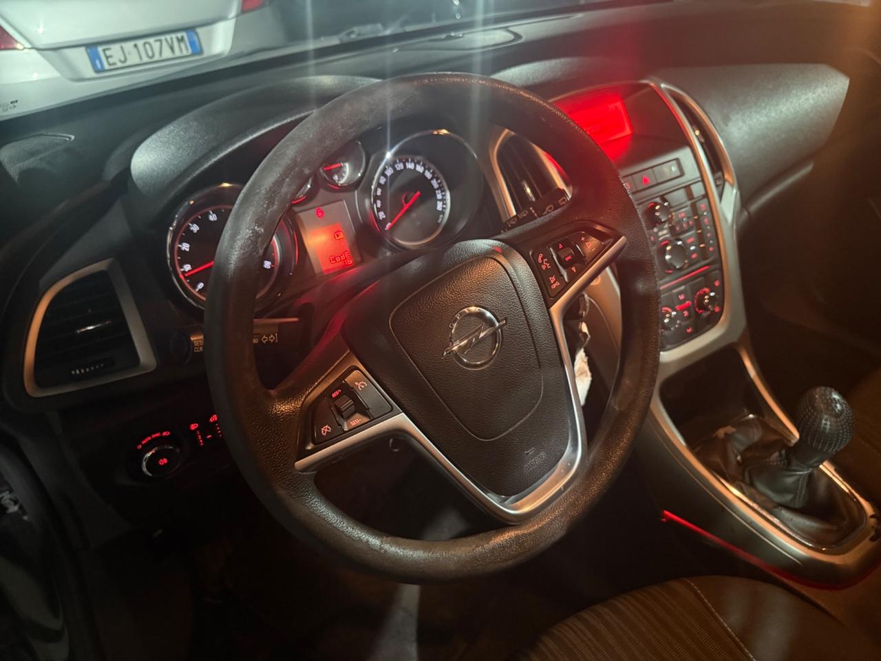 Opel Astra 1.4 100CV GPL 5 porte Elective anno 2011