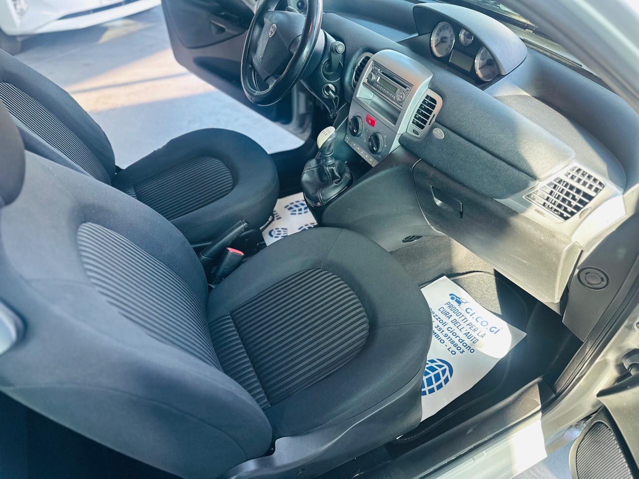 Lancia Ypsilon 1.4 Platino Ecochic GPL