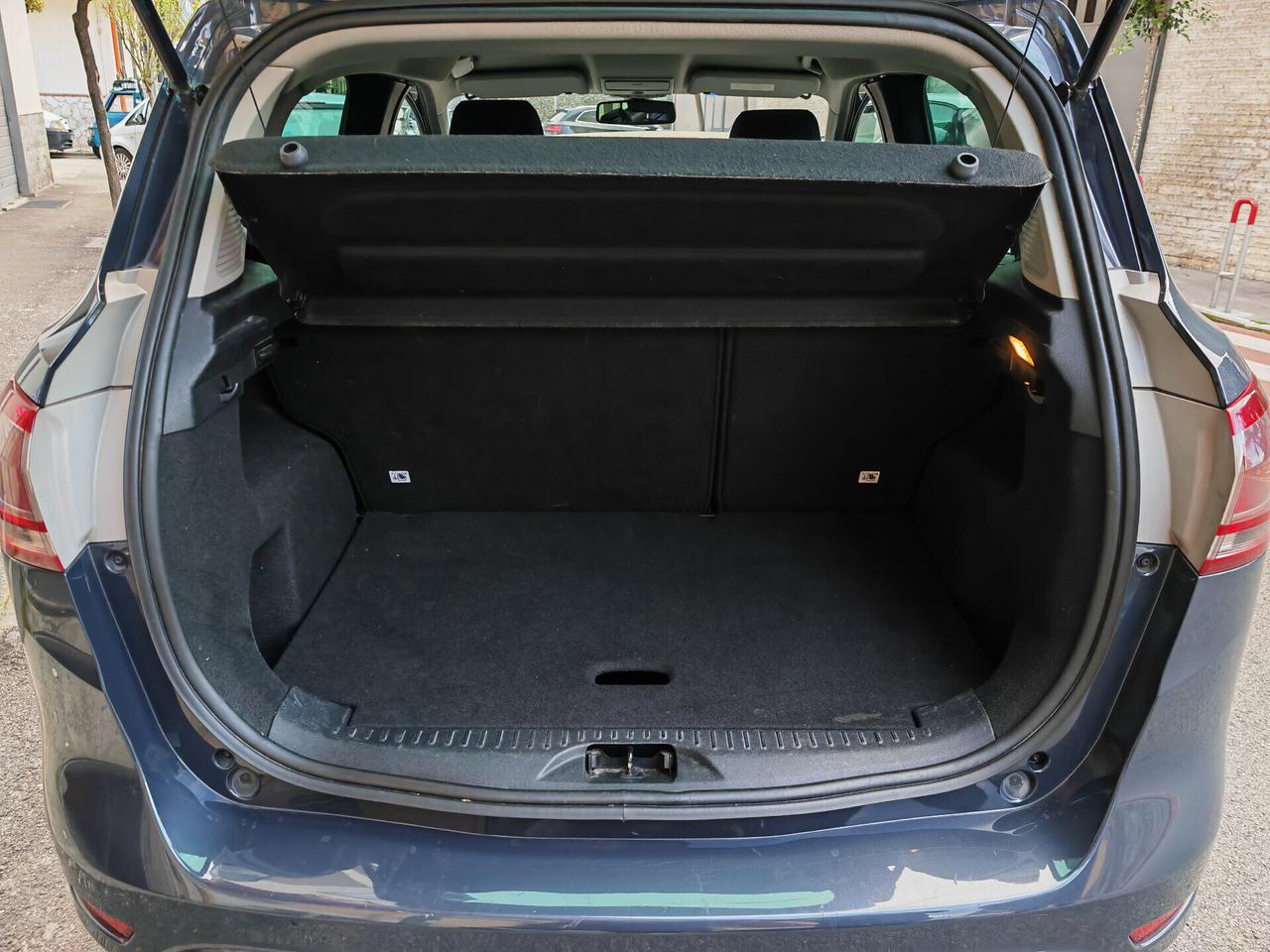 FORD B-MAX 1.5 TDCI DIESEL CV75 KW55 TITANIUM