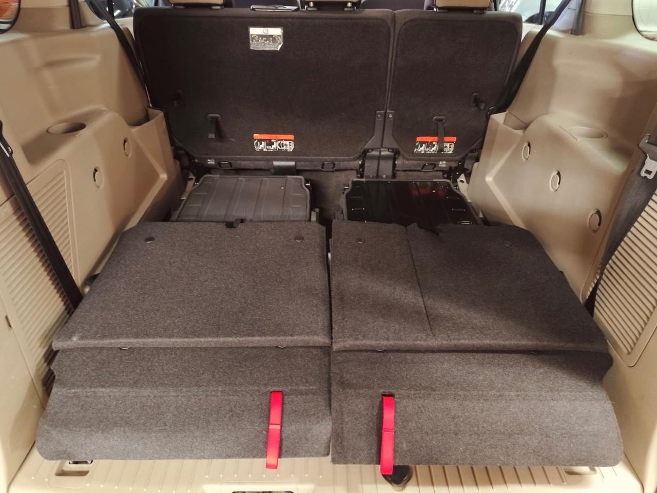 SPETTACOLARE FORD GRAN TOURNEO CONNECT 7 POSTI CON SOLI 77.504 KM