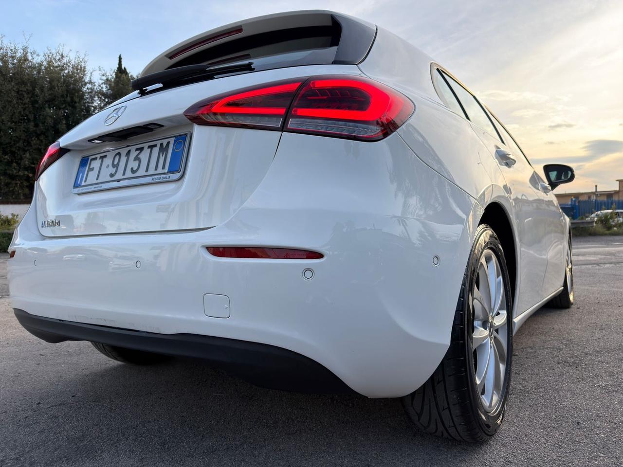 MERCEDES Classe A 180 d Sport Autom