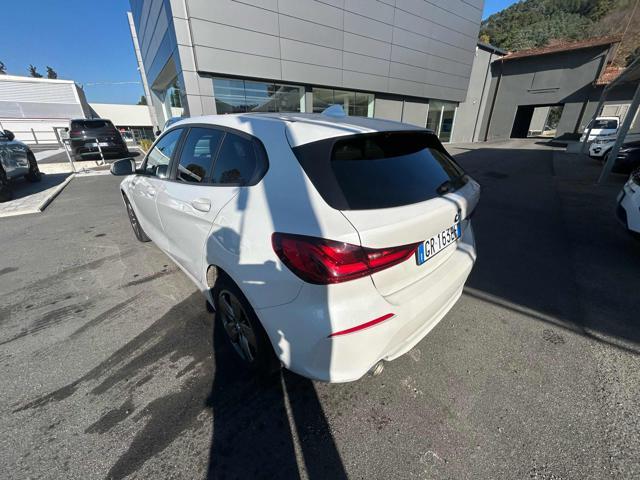 BMW 118 i 5p. Business Advantage