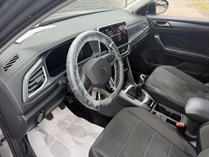 Volkswagen T-Roc T-Roc 1.0 tsi Style 110cv BICOLORE "SILVER METALLIC"