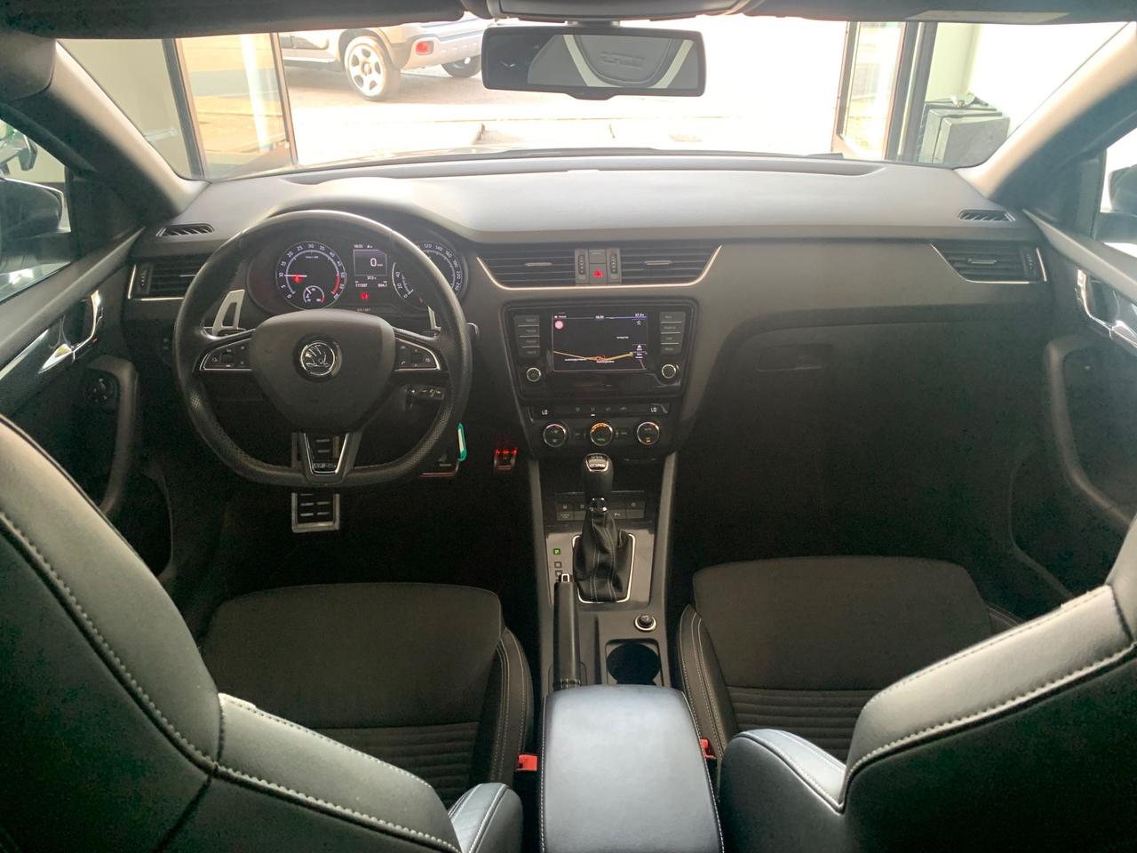 Skoda Octavia 2.0 TDI DSG Wagon RS