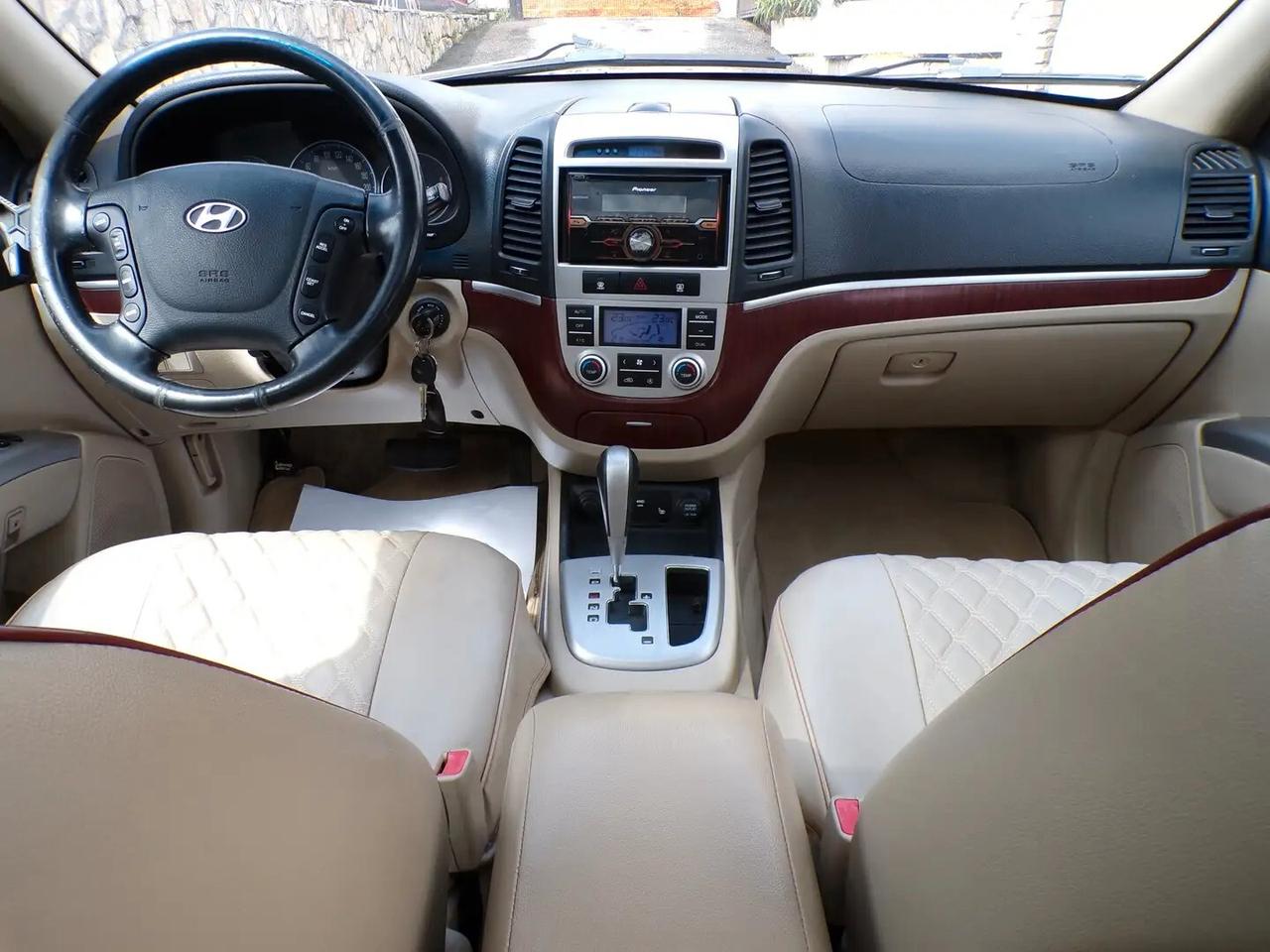 Hyundai Santa Fe 2.2 CRDi VGT aut.Dyn. Sun 5p.ti cambio automatico