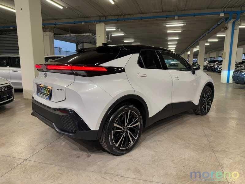 Toyota C-HR 1.8 hv Lounge fwd e-cvt