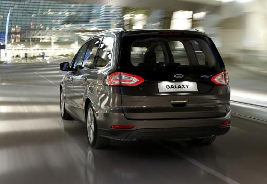 FORD Galaxy III 2015 - Galaxy 2.0 tdci Titanium s&s 180cv powersh