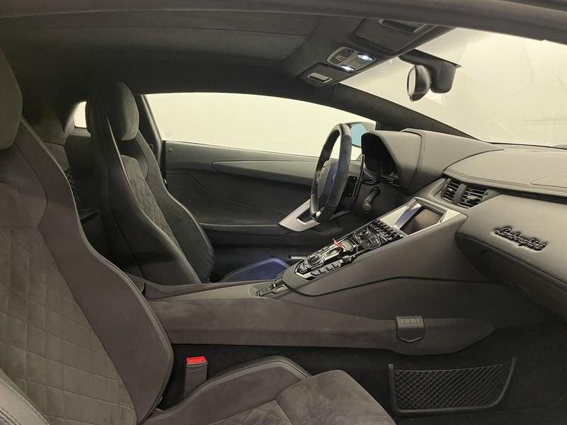 Lamborghini Aventador S 6.5 V12