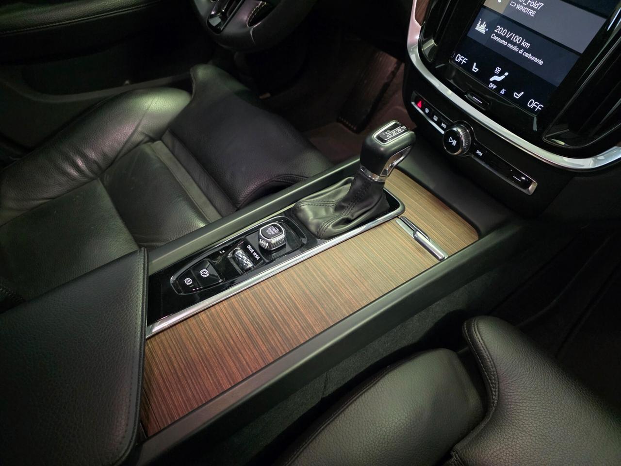 Volvo V60 D4 Geartronic gancio traino, uniproprietario, €6D