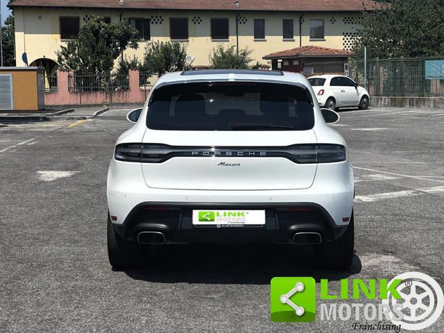 PORSCHE Macan 2.0 T