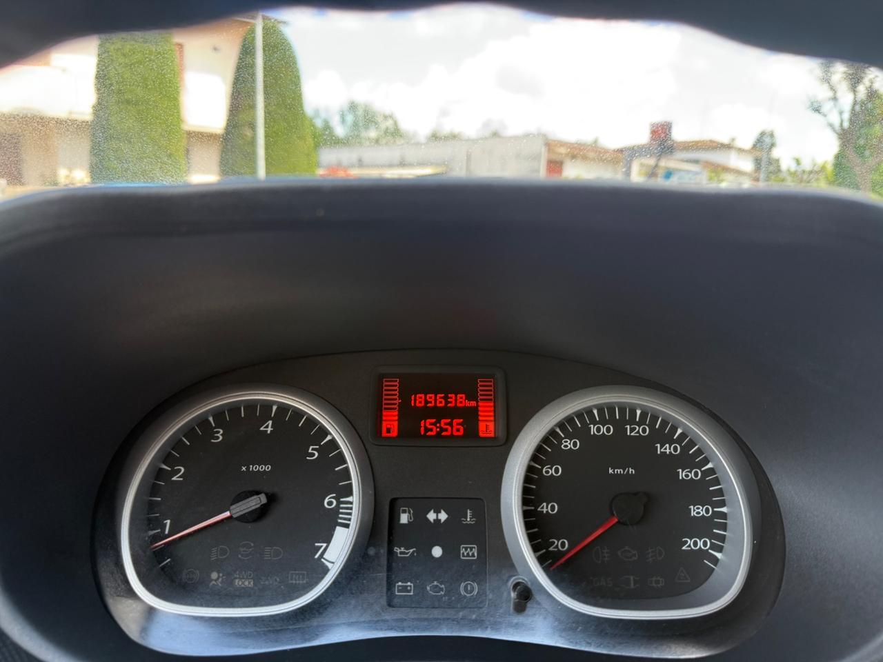 Dacia Duster 1.6 GPL DI SERIE 2032 NEOPAT. 2012