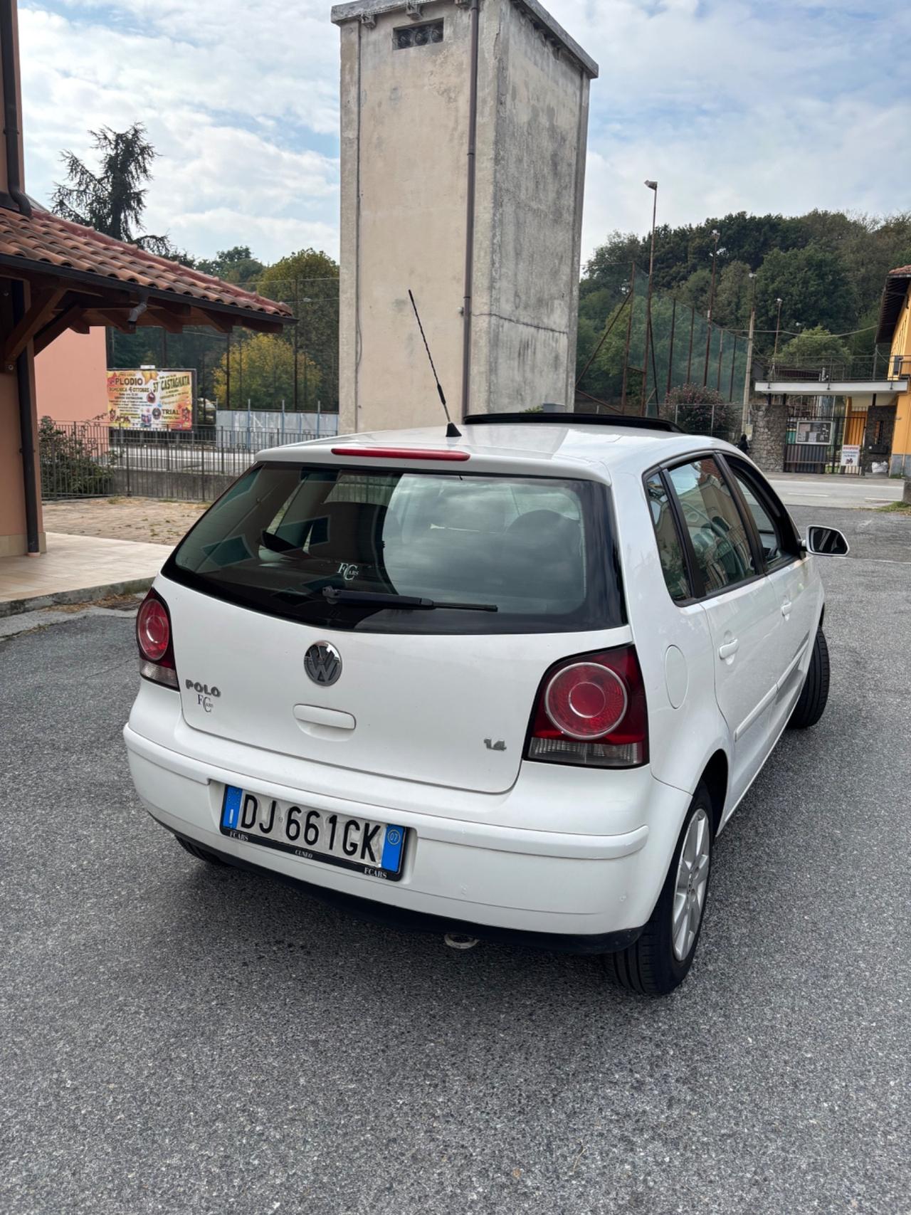 Volkswagen Polo 1.4/80CV 16V 5p. Comfort. BiFuel G