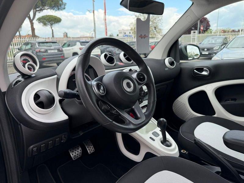 smart fortwo 90 TURBO passion twinamic, TETTO PANORAMA, LED