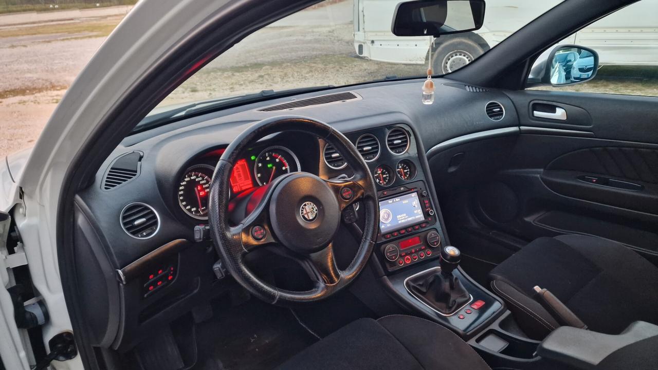 Alfa Romeo 159 2.0 JTDm 136 CV S.W Super - 2012