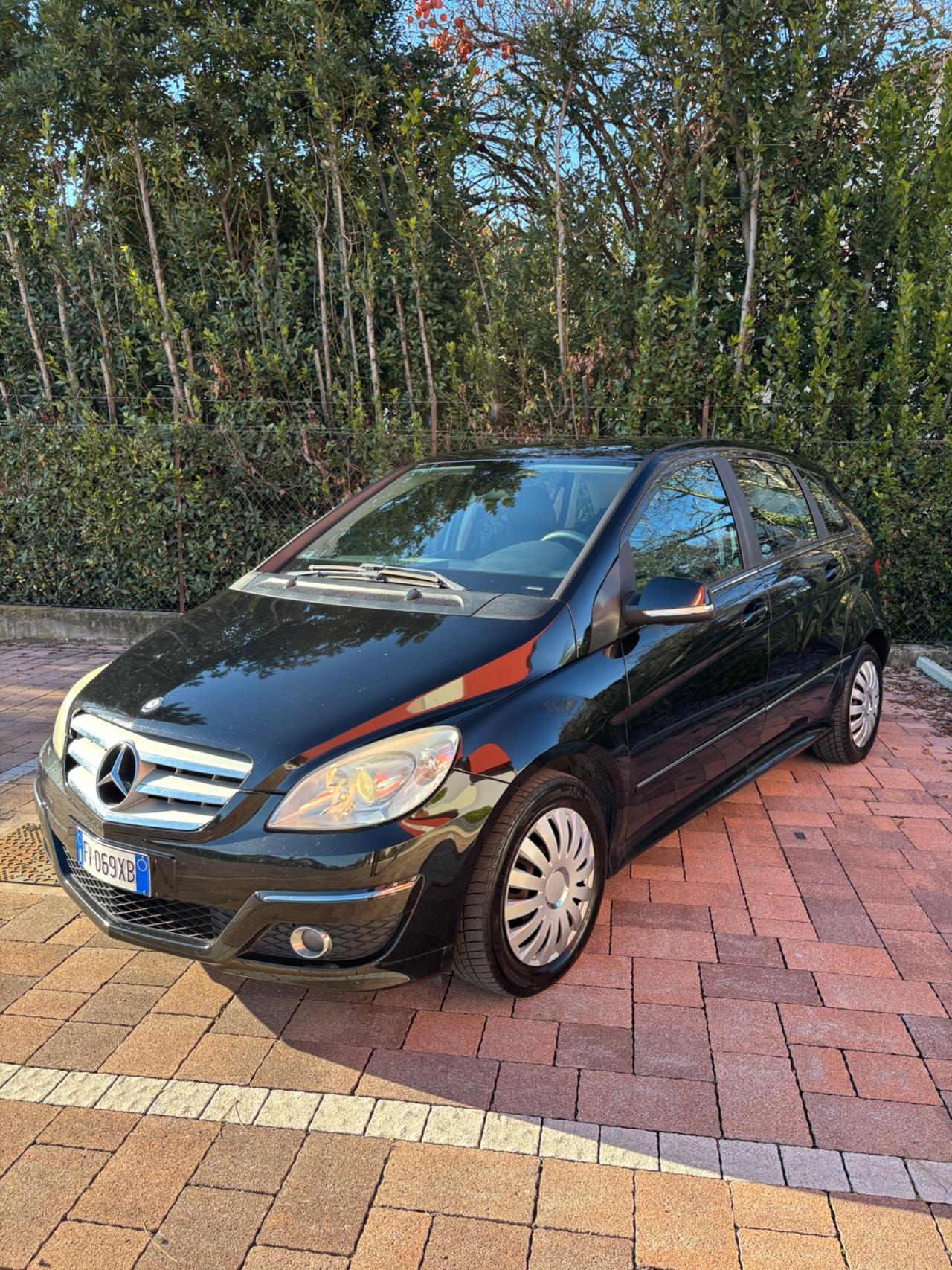 Mercedes-benz B 180 CDI Premium