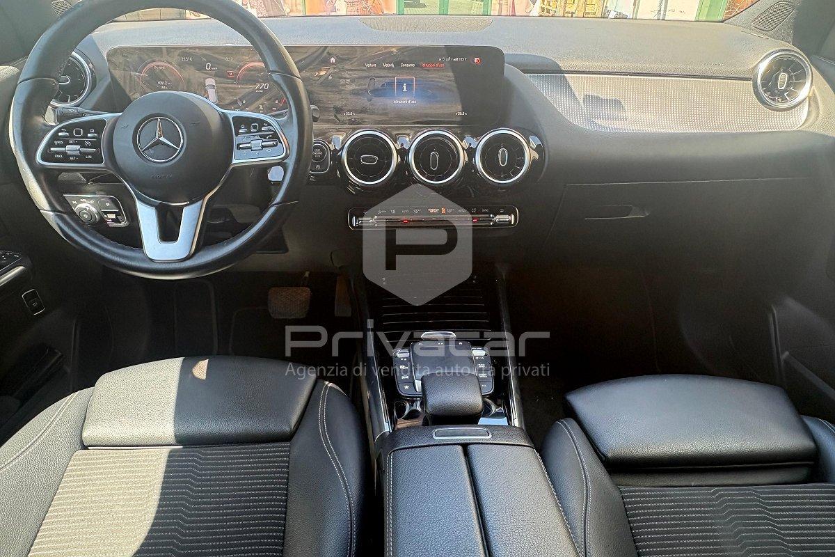 MERCEDES GLA 180 d Automatic Sport
