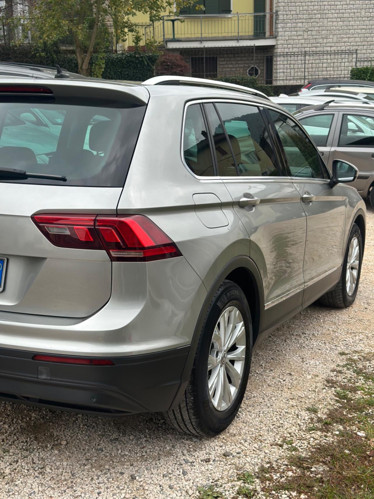 Volkswagen TIGUAN 1.6 TDI EU6B KMCERT GARANZ UNICOPR
