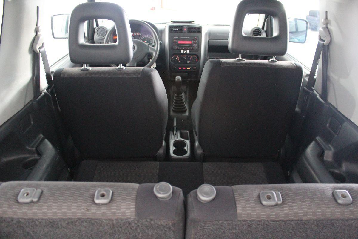 SUZUKI - Jimny - 1.3i 16V 4WD JLX