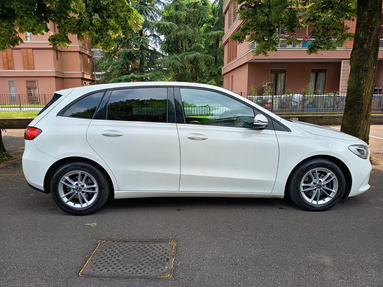 Mercedes-benz B 220 B 180 d Automatic Premium