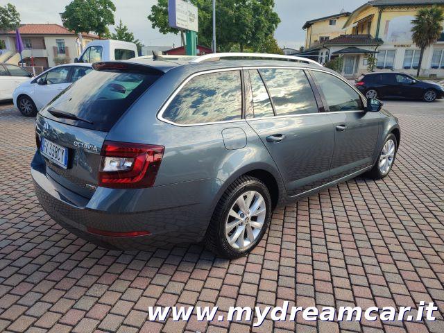SKODA Octavia 1.5 DSG Wagon Ambition G-Tec
