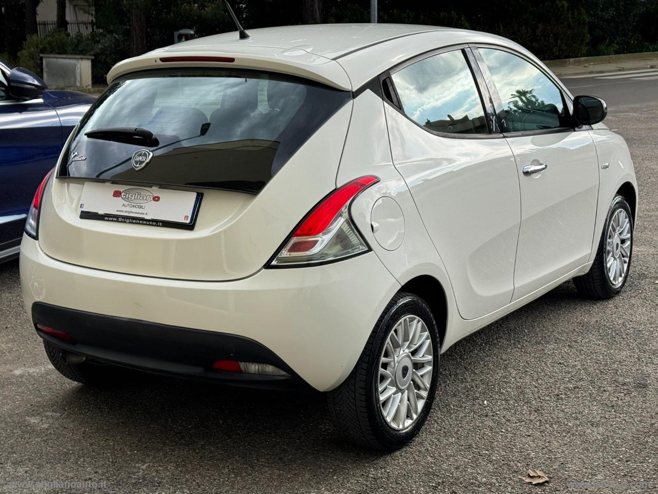 LANCIA Ypsilon 1.2 69 CV 5p.