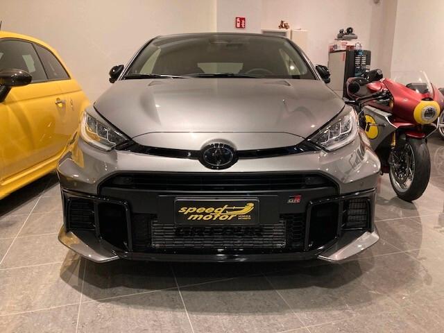 Toyota Yaris Nuova GR Circuit DAT da 280 CV Italiana cambio automatico 8 marce