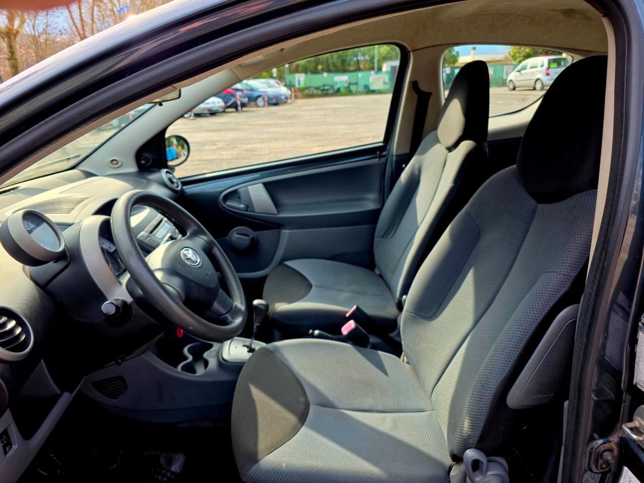 Toyota Aygo 1.0 12V VVT-i 3 porte Sol 2006-E4 Automatico NEO