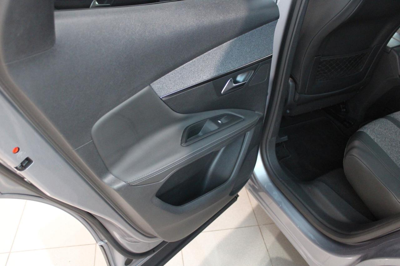 PEUGEOT 3008 1.5 BlueHDi Allure - 2019