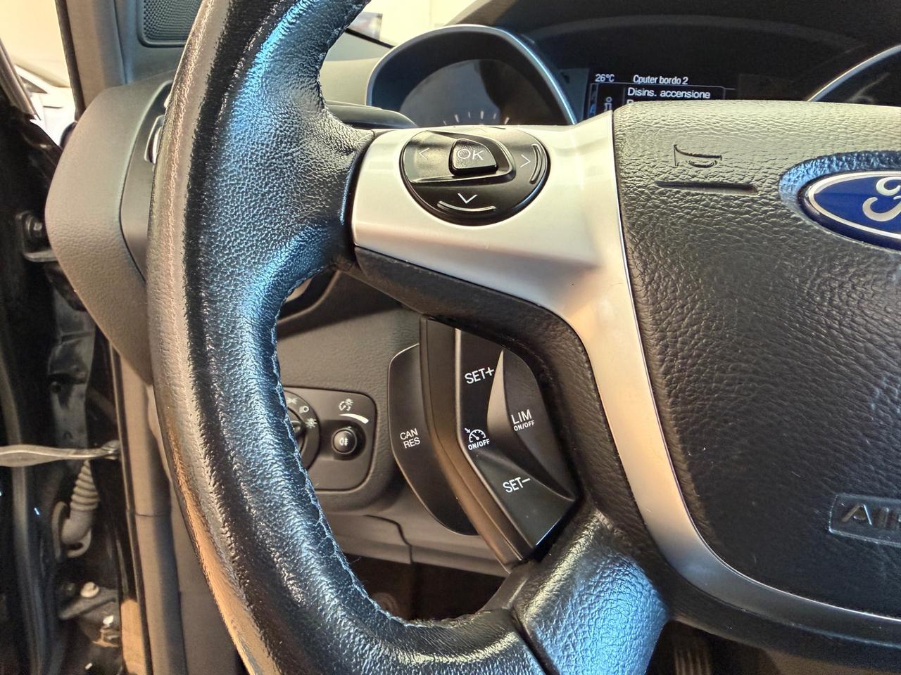 Ford Kuga 2.0 TDCI 150 CV S&S 4WD Powershift Titanium