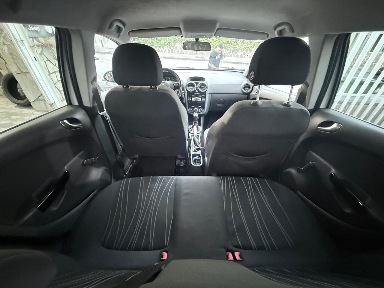 Opel Corsa 1.2 80CV 5 porte GPL-TECH Edition