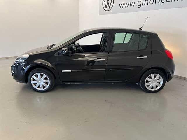 Renault Clio 1.2 16V 5 porte Confort