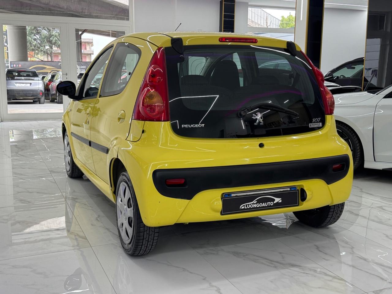 Peugeot 107 1.0 68Cv Plaisir
