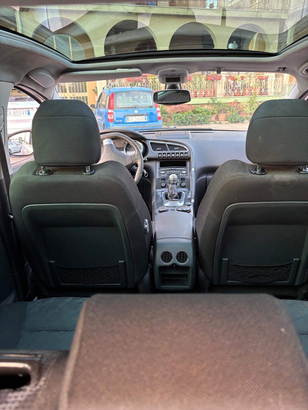 Peugeot 3008 1.6 HDi 110CV Premium