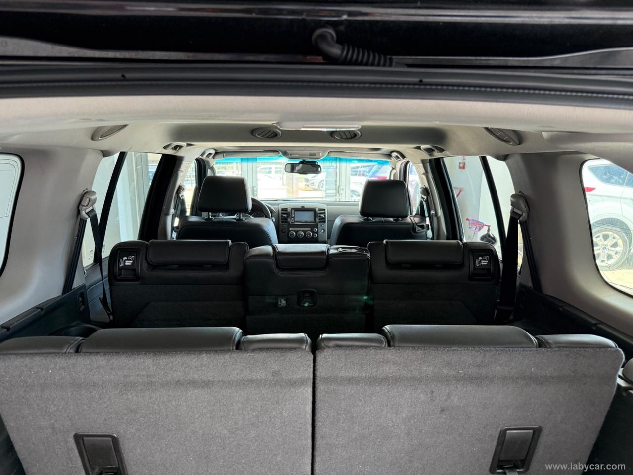 NISSAN Pathfinder 2.5 dCi LE