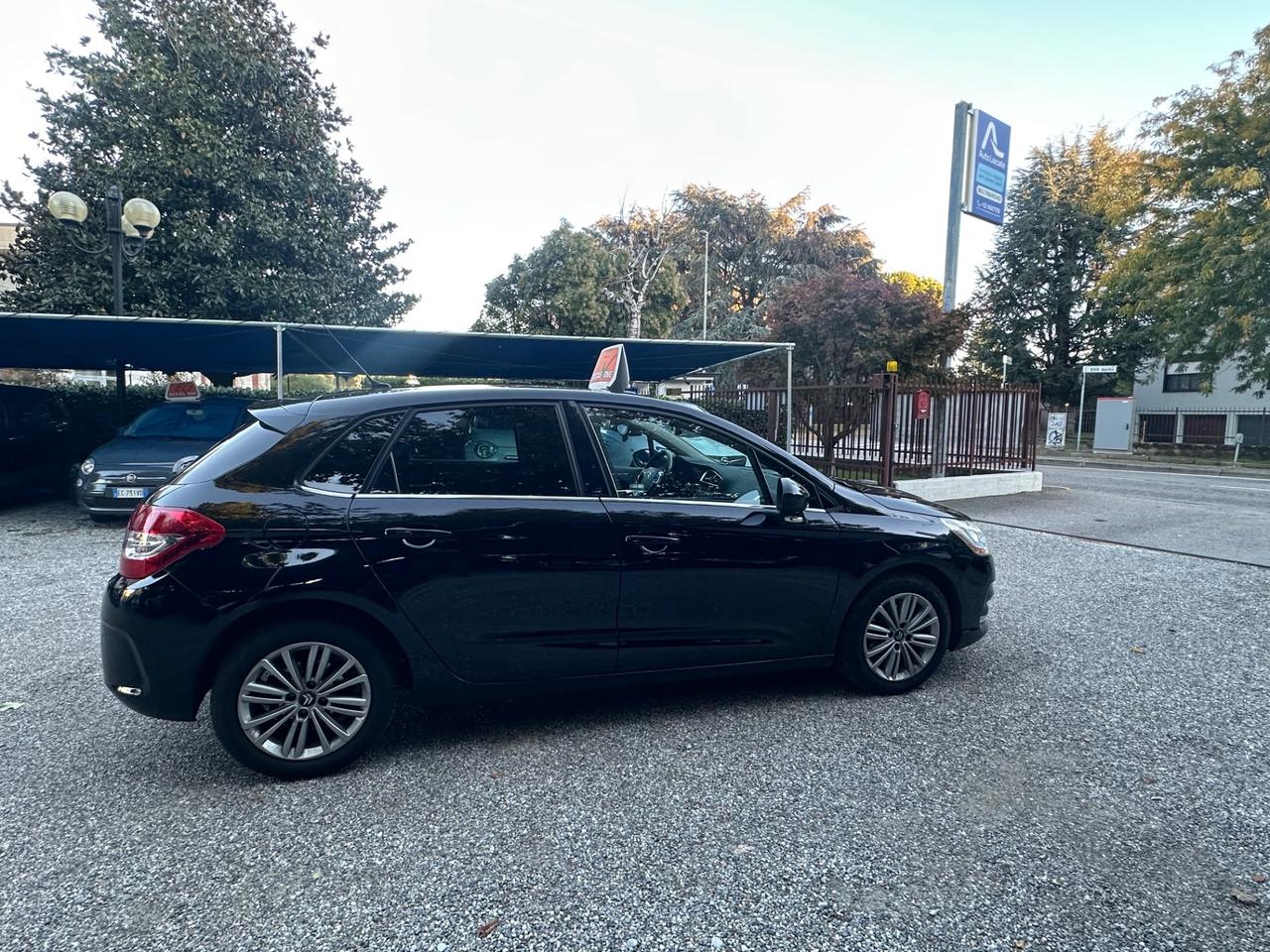 Citroen C4 1.6 VTi 120 Exclusive