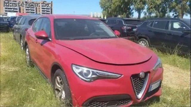 ALFA ROMEO Stelvio 2.2 t Business Q4 190cv auto - GE333XG