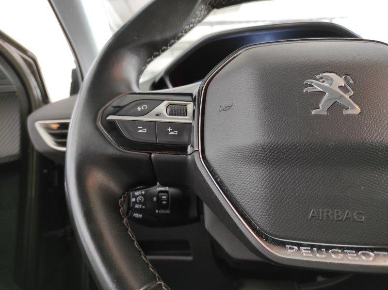 PEUGEOT 3008 2ª serie - 3008 PureTech Turbo 130 S&S Active