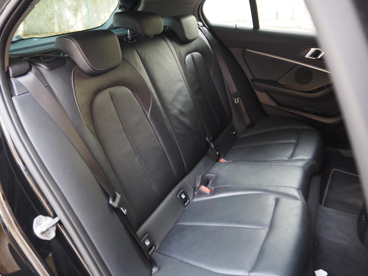 Bmw 118d 5p. Luxury autom