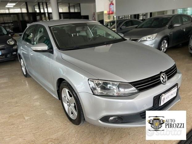 VW JETTA 1.6 TD del 2012con 168000KM