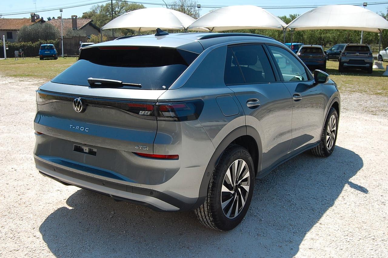 Volkswagen T-Roc 1.5 eTSI ACT DSG Life