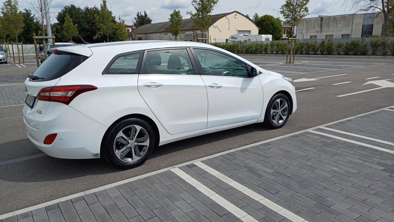 Hyundai i30 Wagon 1.6 CRDi Comfort