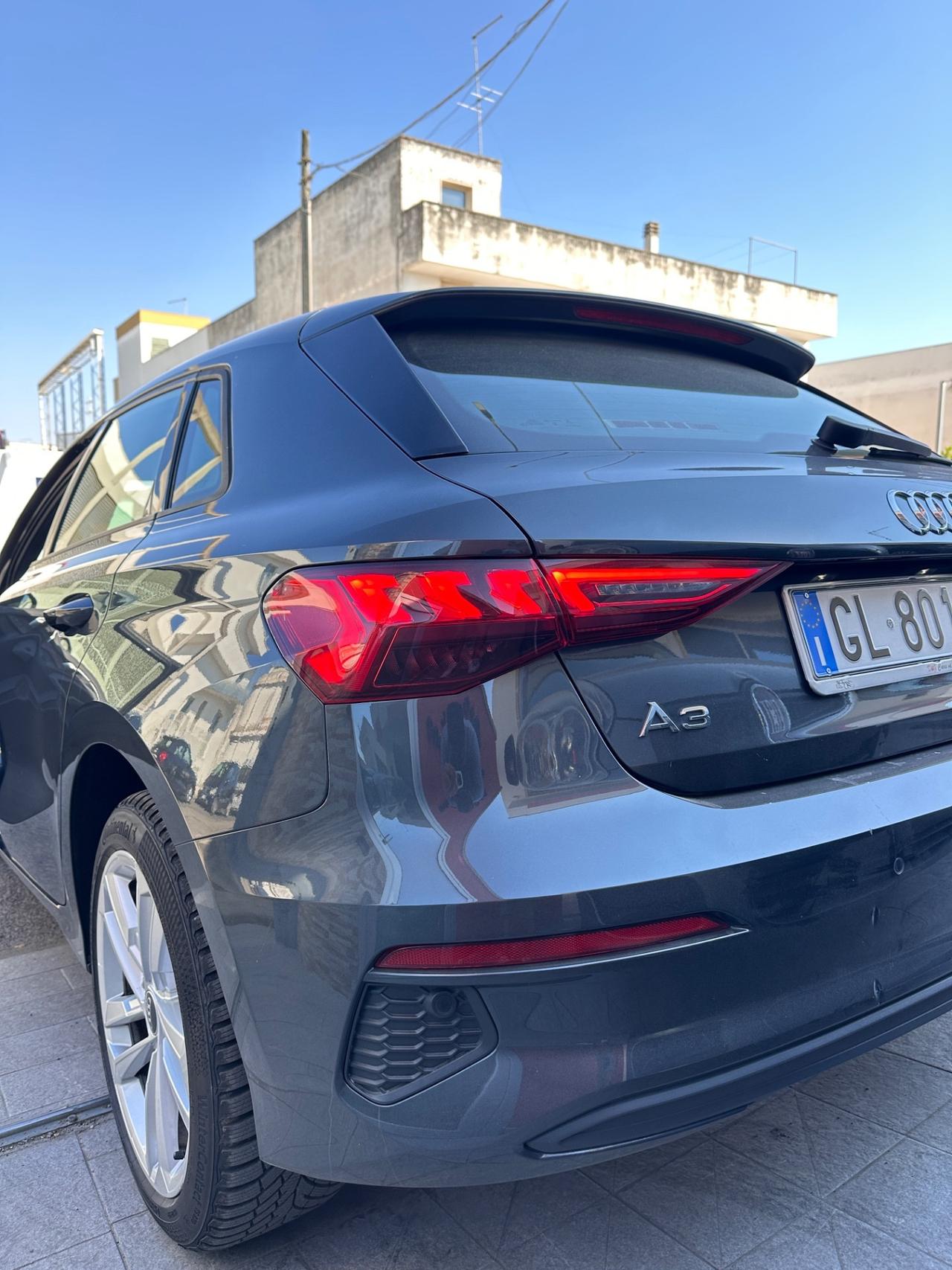 Audi A3 SPB S tronic Business Advanced-2022 MATRIX/VIRTUAL
