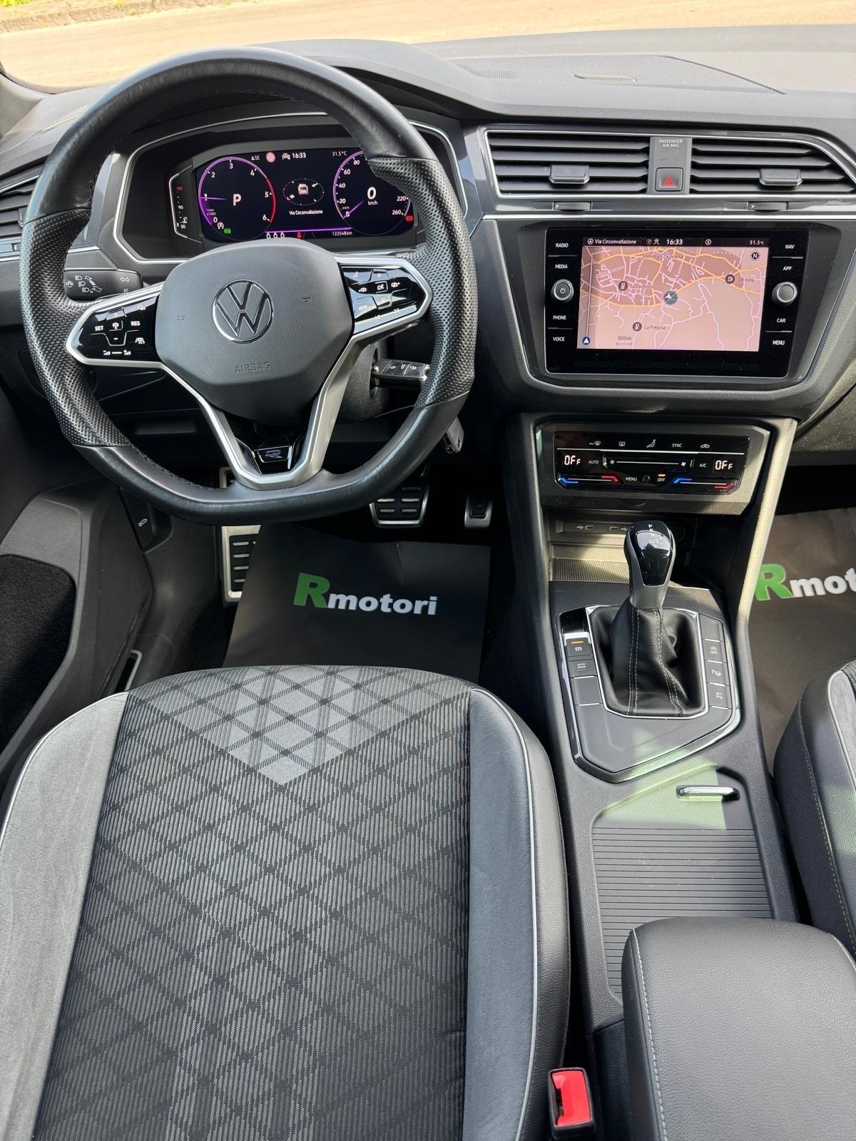 Volkswagen Tiguan 2.0 TDI 150 CV SCR DSG 4MOTION R-Line